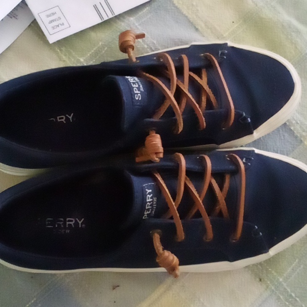 Sperry Navy Sneakers with Brown Laces